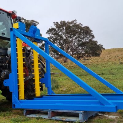 BIG BLUE - Hydraulic Hay Bale Feeder